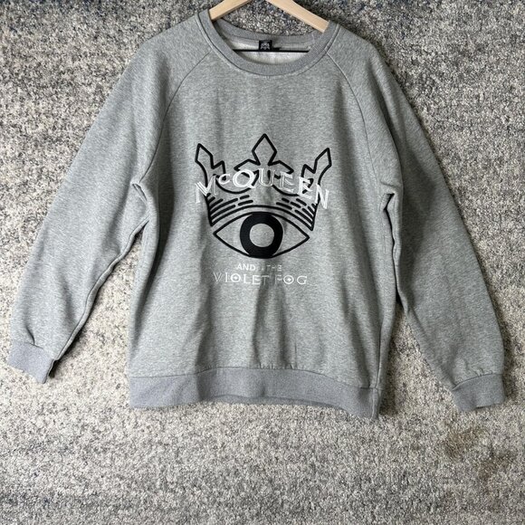 McQueen and the Violet Fog Sweatshirt Mens Large Gray Crewneck Embroidered NWOT - Picture 1 of 8